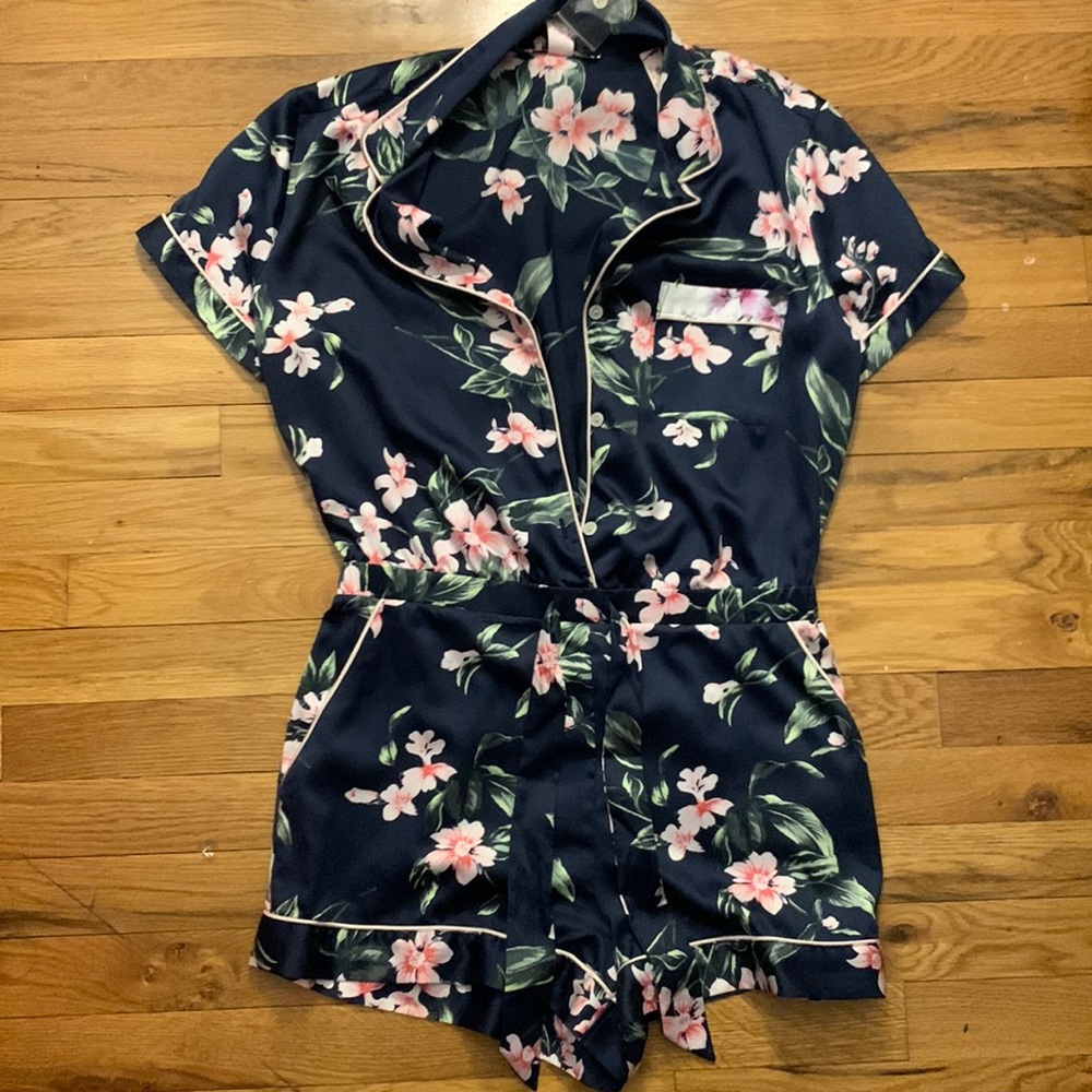 VS Floral Romper